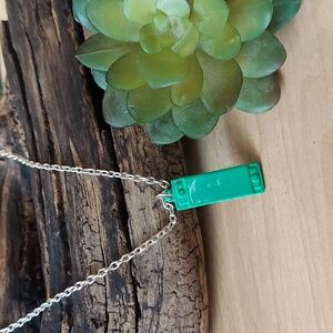 N2877 Green Harmonica Pendant Necklace